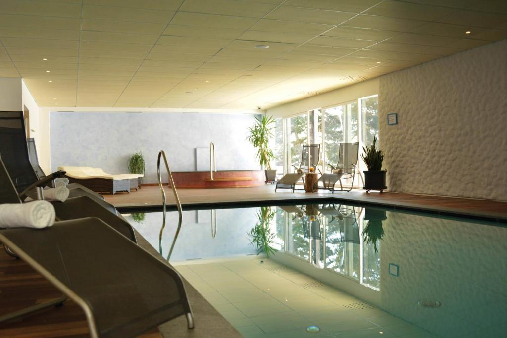 ברסאנונה The Vista Hotel מראה חיצוני תמונה